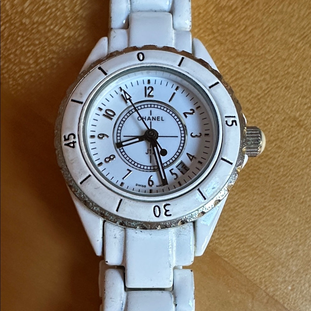 CHANEL White Ceramic Timepiece